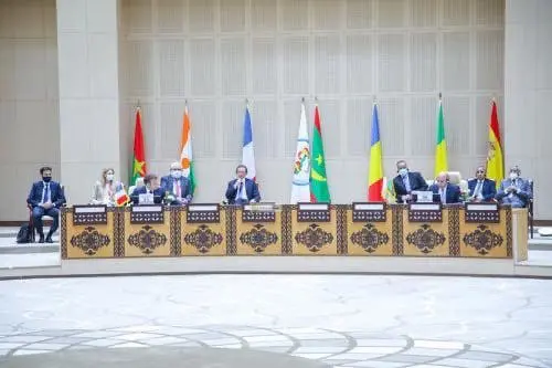 le président mauritanien recevant ses homologues du Sahel et le président Macon 2