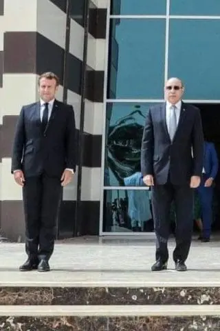 le président mauritanien recevant ses homologues du Sahel et le président Macron