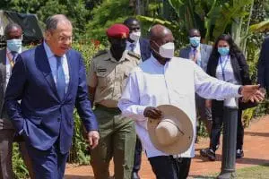 Yoweri Museveni et Sergueï Lavrov