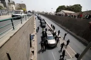 Sénégal : Ousmane Sonko interpellé et ramené chez lui à Dakar 