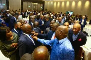 Le rapport du congrès, rendu public dimanche, a confirmé l'engagement de tous les membres de l'Union sacrée à soutenir le candidat désigné avant, pendant et après son éventuelle élection.