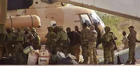 Placée désormais sous les ordres du ministère de la Défense, la structure Africa Corps représente le nouveau label de la présence militaire russe sur le continent.