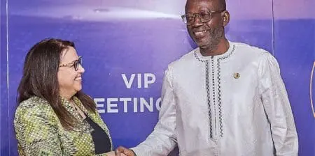 Commentant le partenariat avec la Banque Mondiale, le Président de Smart Africa, M. Lacina Koné, a souligné : "Au cœur de la transformation numérique se trouve la nécessité de combler le déficit de compétences numériques de la main-d'œuvre actuelle et future de notre continent. Aujourd'hui, j'ai le plaisir d'annoncer que SADA, notre outil de renforcement des capacités, est prêt à franchir une nouvelle étape grâce à notre principal partenaire de développement, la Banque Mondiale".