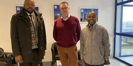 Agriculture : L’entreprise bretonne FAO intéresse la Réserve Stratégique de la RD Congo M. Ryddinds Tshimenga Numbi a également sollicité la société FAO pour former les professionnels congolais afin qu’ils transmettent leur savoir-faire pour la partie construction et la partie maintenance des usines FAO, l’objectif final étant de rendre la RDC autonome en denrées de première nécessité.