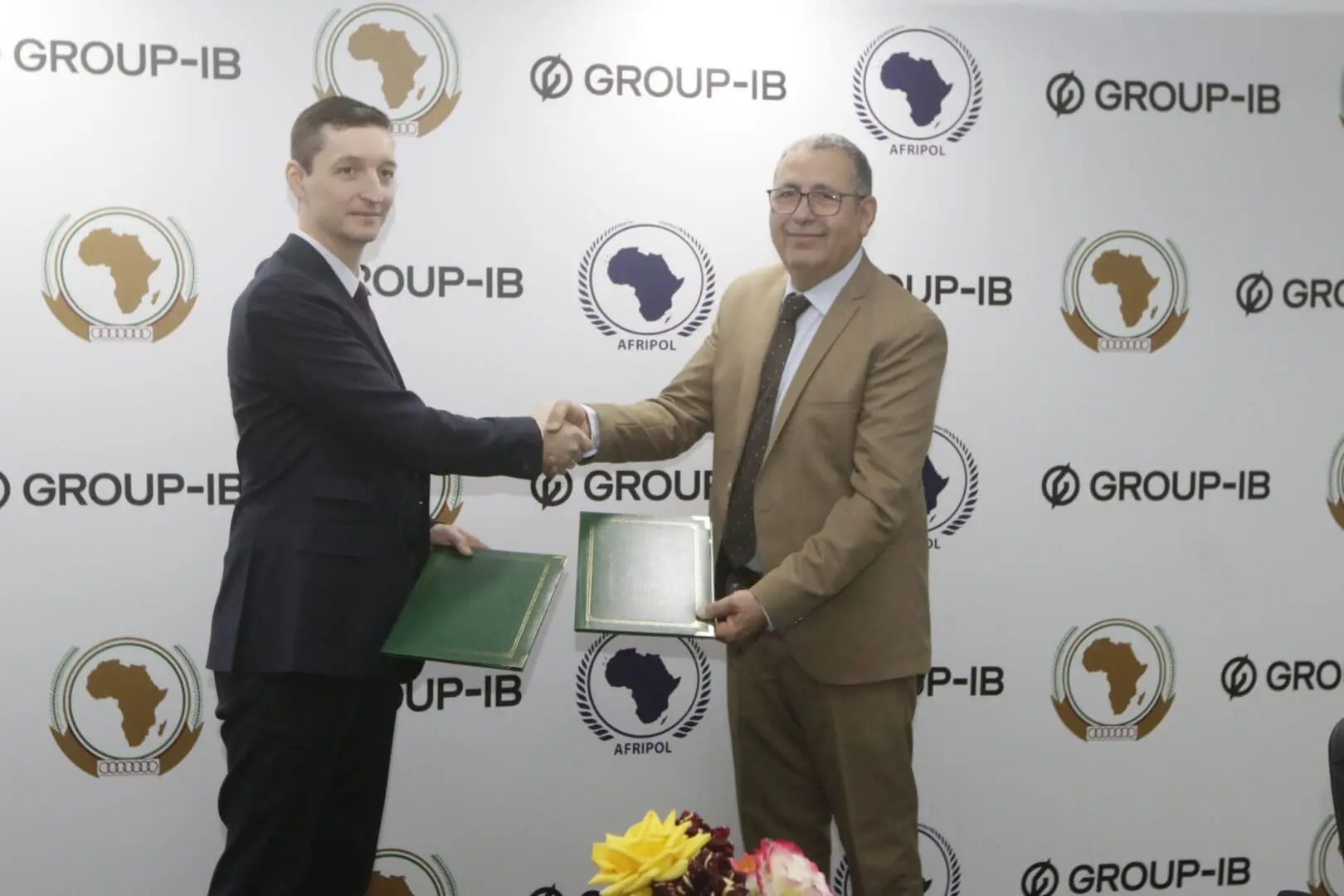 Aligné sur leur engagement mutuel dans la lutte contre la cybercriminalité, le partenariat entre AFRIPOL et Group-IB, vise à renforcer la cybersécurité à travers l'Afrique. Ceci sera réalisé en échangeant des renseignements sur les menaces, en partageant des informations sur les cybercriminels et leurs réseaux, et en menant des enquêtes et des opérations collaboratives contre la cybercriminalité sur le continent africain. « Group-IB partagera ses avancées technologiques et ses connaissances spécialisées en matière de cyber-enquêtes, d'ingénierie et de gestion des incidents avec AFRIPOL au profit des États africains, pour lutter efficacement contre la cybercriminalité à l'échelle du continent », indique un communiqué d’AFRIPOL.