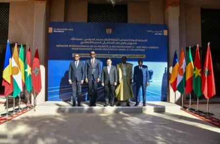 Si la coopération économique transatlantique est relativement récente pour le Royaume du Maroc, les relations entre l’Afrique de l’Ouest, le Sahel et le Royaume du Maroc sont multiséculaires, elles remontent aux dynasties  Almoravide, Almohade, Saadienne et Alaouite qui avaient étendu leur influence religieuse et économique jusqu'au Soudan et au pays Achanti, les routes commerciales transsahariennes, de véritables corridors commerciaux, ont relié le Maroc au Soudan et au Ghana via Aghmat, Sijilmassa, et d'autres villes-relais dans le Sahara oriental et Tombouctou.