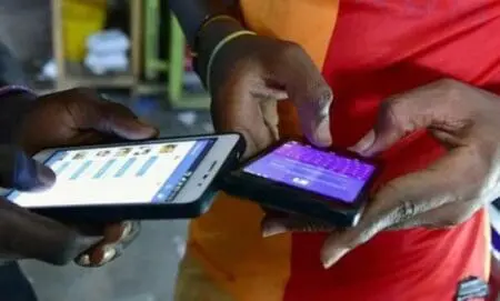 Ce changement du plan de numérotation téléphonique vise à anticiper la saturation prochaine de l’actuel plan et à se conformer aux règles internationales qui préconisent la suppression du zéro pour les appels entrants internationaux. Le nouveau plan de numérotation téléphonique offre à chaque opérateur 10 millions de possibilités de numéros et près de cent millions de numéros sur l’ensemble de ce plan.