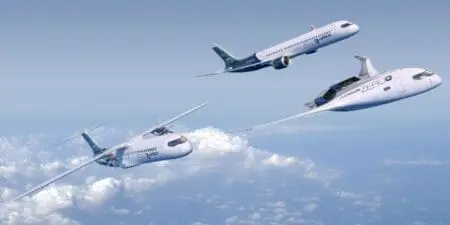 L’arrivée des réacteurs double flux a permis la propulsion d’avions géants qui ont été le facteur essentiel de la démocratisation du transport aérien et donc de son remarquable développement. C’est ainsi que les grands transporteurs se sont dotés d’appareils pouvant transporter plus de 300 passagers sur de très longues distances avec les Boeing 747 et DC 10 ou L 1011.