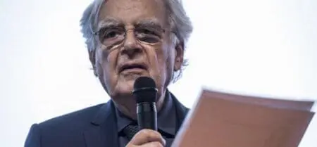 "J'ai quitté le Goncourt en décembre 2019. Mes ennuis de santé ont commencé tout de suite après, en janvier 2020." Resté silencieux après une hospitalisation en 2022, il expliquait : "Le mal m'a frappé à la tête, siège du cerveau et de la parole. Mieux vaut se taire en attendant que la mémoire se recharge et que la pensée refleurisse."