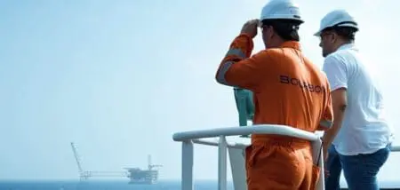 En octobre 2012, les douaniers de l'aéroport Marseille-Provence découvrent 250.000 dollars en billets de 100 dans l'armature de la valise de Marc Cherqui, directeur fiscal de Bourbon. Le cadre de la société va alors livrer plusieurs explications avant de déclarer qu'il s'agit du reliquat d'une opération de corruption d'agents administratifs du Nigeria, d'où il rentre de mission.