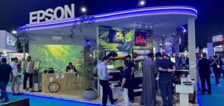 La rencontre des 2 grandes technologies de Hamilton Apps et d’Epson, permet de présenter durant ce salon une offre d’expérience d’accueil des visiteurs de la meilleure qualité, en combinant le logiciel intelligent de gestion des visiteurs à l’entrée des bâtiments, Hamilton Visitor, et la solution d’impression de badges de visiteurs, en couleur ou noir et blanc, avec photo, QR code, sur les imprimantes de haute qualité Epson ColorWorks C4000.