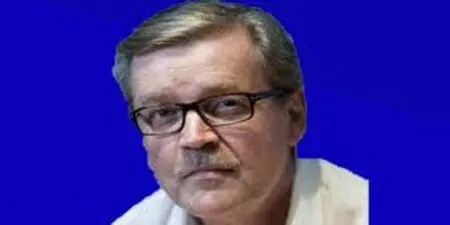 "Jeune Afrique", ou devrais-je écrire "Jeune à fric", un journal habitué aux oboles des palais africains, François Soudan ou "François dans sous", journaliste à la réputation douteuse, arrimé aux plus offrants, et son fantoche de correspondant en Guinée doivent savoir que la Guinée, loin d'être un îlot de prospérité isolé, fait aussi face aux difficultés liées aux multiples crises qui secouent actuellement non seulement l'Afrique, mais également tous les États du monde, dont la crise en Ukraine et la chute des prix des matières premières ne sont pas des moindres.