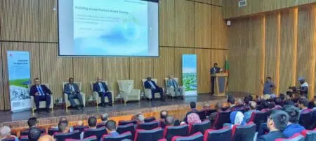 Mauritanie/Energie renouvelable : Huawei inaugure le premier sommet «FusionSolar» à Nouakchott Le sommet "Mauritania FusionSolar Summit" a rassemblé plus de 50 partenaires stratégiques, leaders de l’industrie, et des experts nationaux et internationaux afin de discuter des défis énergétiques actuels et des dernières tendances en matière d'efficacité énergétique en Mauritanie.