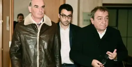 Contre Gaël Bodénès, 56 ans, aujourd'hui numéro 1 de Bourbon, un groupe employant plus de 5.900 personnes dans 38 pays, le procureur a requis deux ans de prison dont un an avec sursis et une amende de 100.000 euros. Il a demandé la même peine pour Laurent Renard, 70 ans, ancien directeur général adjoint chargé des finances. La peine la plus lourde, trois ans de prison dont dix-huit mois avec sursis et une amende de 150.000 euros, a été réclamée contre Christian Lefèvre, 66 ans, ex-directeur général du groupe parapétrolier.