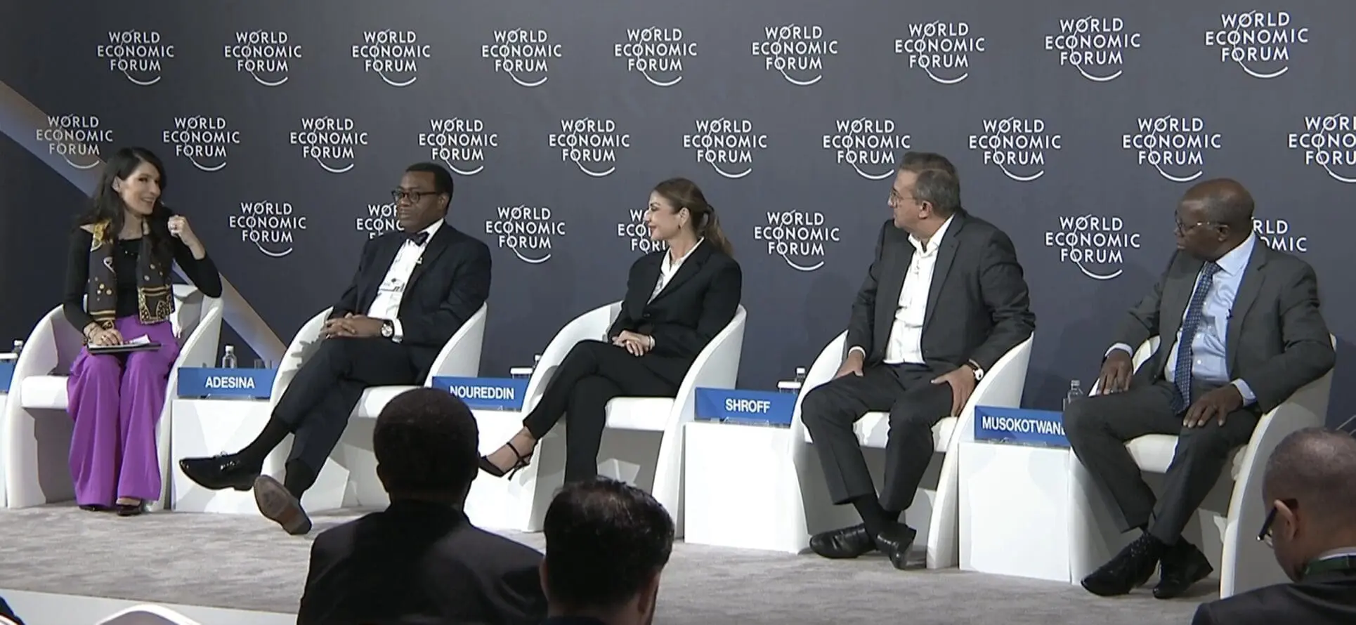 Le panel a examiné la manière dont des investissements ciblés et des technologies de pointe pourraient répondre aux besoins pressants de 2,4 milliards de personnes qui ne disposent pas d’une alimentation adéquate et de 2,2 milliards de personnes qui manquent d’eau potable à travers le monde, mettant en évidence le rôle de l’Afrique dans ce défi mondial.