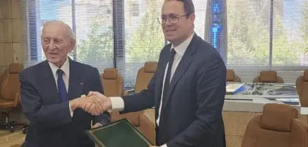 Ce partenariat s’articule, également, autour de la promotion économique visant à dynamiser les flux d’échanges et d’investissements entre le Maroc et la Palestine, ainsi que de la coopération culturelle, à travers notamment la réalisation de projets communs mettant en exergue leurs liens historiques indéfectibles.