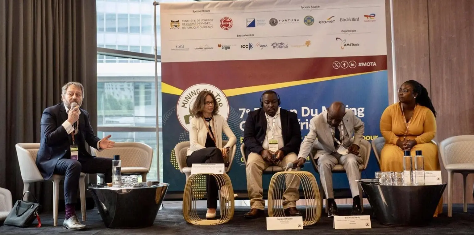 1. La nécessité d’une prise en compte plus grandes de ces enjeux ESG et d’intégration de la durabilité compte-tenu, notamment bien évidemment des limites planétaires. Sur les 9 limites planétaires, 6 sont d’ores et déjà dépassées ; également le dérèglement climatique et de tous les impacts négatifs qui peuvent être liés sur les territoires africain ; et enfin l’un des enjeux majeurs pour le continent, la question de l’emploi car, d’ici 2050, il s’agit de développer une activité économique suffisante pour employer et permettre à 2,5 milliards de personnes de se nourrir.