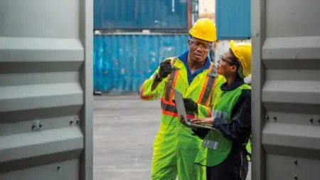 Africa Finance Corporation intensifie son actionnariat en RD Congo Africa Finance Corporation (AFC), spécialisée dans les solutions d’infrastructure en Afrique, annonce ce mardi 6 août avoir reçu un placement en actions de Rawbank, un des principaux acteurs bancaires et financiers de la République démocratique du Congo (RDC).