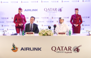 Selon QNA, cette prise de participation dans Airlink qui dessert plus de 45 destinations dans 15 pays africains, renforce le partenariat entre les deux transporteurs et complète les plans d'expansion du transporteur national de Qatar en vue de renforcer ses activités sur le continent africain.