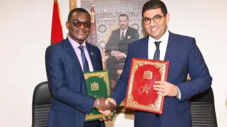 En vertu de cet accord, le Royaume du Maroc abritera le siège du Comité, conformément à la décision du Conseil exécutif de l'Union africaine (UA), tenu en juillet 2023 à Nairobi, en se basant sur le rapport du comité technique chargé de la jeunesse, de la culture et du sport, relevant de l’UA, indique le ministère dans un communiqué.