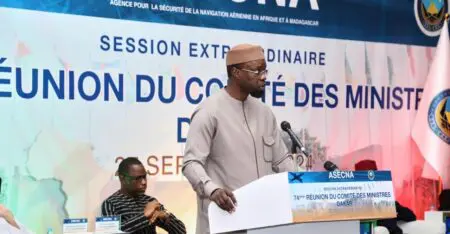 ‘’Nous devons tous continuer d’œuvrer à son [ASECNA] élargissement à d’autres Etats africains. 19 Etats, c’est déjà bien, bientôt certainement un vingtième, mais nous considérons que l’ensemble des Etats africains devraient et pourraient faire partie de l’ASECNA”, a déclaré, le Premier ministre sénégalais Ousmane Sonko.