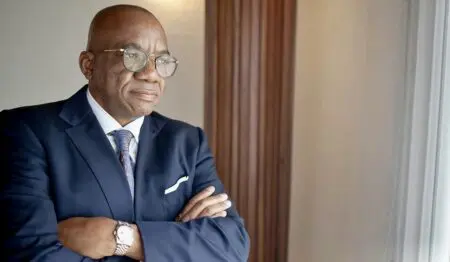 Minoteries | Castel cède ses filiales au Cameroun et au Congo-B Dans un communiqué conjoint, les deux partenaires (Cadyst et Somdia) ont indiqué que cet accord a été soumis à l'approbation des autorités de régulation pour approbation. La valorisation de la transaction n'a pas été dévoilée, mais les analystes évoquent un montant de 50 milliards francs CFA (environ 75 millions d'euros), financé par un pool bancaire conduit par Afriland First Bank.