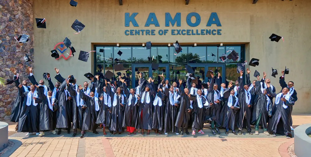 RDC-Mines | Kinshasa exige plus de transparence aux opérateurs Dans le compte-rendu du Conseil des ministres publié lundi 7 octobre, le gouvernement souligne qu’une transparence insuffisante dans le processus risque en effet d’affecter les revenus que l’Etat tire de l’exploitation de ses ressources minières. « L’implication de l’Etat-actionnaire permettrait de garantir la crédibilité du processus d’appel d’offres organisé » pour vendre la production de cuivre.