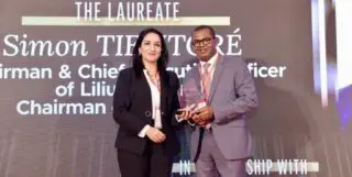 Ce prix prestigieux consacre une personnalité africaine éminente, dont le parcours exceptionnel incarne l’excellence et la vision stratégique pour l’Afrique. Son influence et son engagement font d’elle un acteur clé de la croissance régionale, avec un impact transformateur sur l’écosystème économique et social du continent. Simon Tiemtoré, investisseur influent en Afrique de l’Ouest, a su déployer des projets ayant un impact durable sur l'économie régionale. Son expertise en stratégie financière a positionné Lilium Group comme un acteur clé du développement des infrastructures économiques africaines.