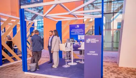 Hébergé sur le campus de StartGate à Benguérir et soutenu par UM6P Ventures et la Fondation Ibn Rochd pour les Sciences et l’Innovation (FIRSI), ce programme se veut un tremplin pour transformer des idées novatrices en entreprises prospères, prêtes à conquérir les marchés internationaux.