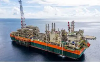 «Des projets tels que GTA mettent en évidence l'ampleur des opportunités que le marché du gaz africain offre aux investisseurs. Le projet montre que le gaz est vraiment bon pour l'Afrique et qu'il jouera un rôle majeur dans l'accélération de la sécurité énergétique, la stimulation de l'industrialisation et la transformation des économies africaines. Il faut rendre à César ce qui appartient à César. Les Africains peuvent être fiers de bp, Kosmos Energy, Petrosen et SMH. Les gouvernements sénégalais et mauritanien, leurs compagnies nationales d'électricité et leurs partenaires internationaux ont joué un rôle déterminant dans le développement du projet GTA et continueront à jouer un rôle clé dans la réussite de ce projet et des nombreux développements gaziers qui devraient suivre », a déclaré NJ Ayuk, président exécutif de l'African Energy Chamber.

