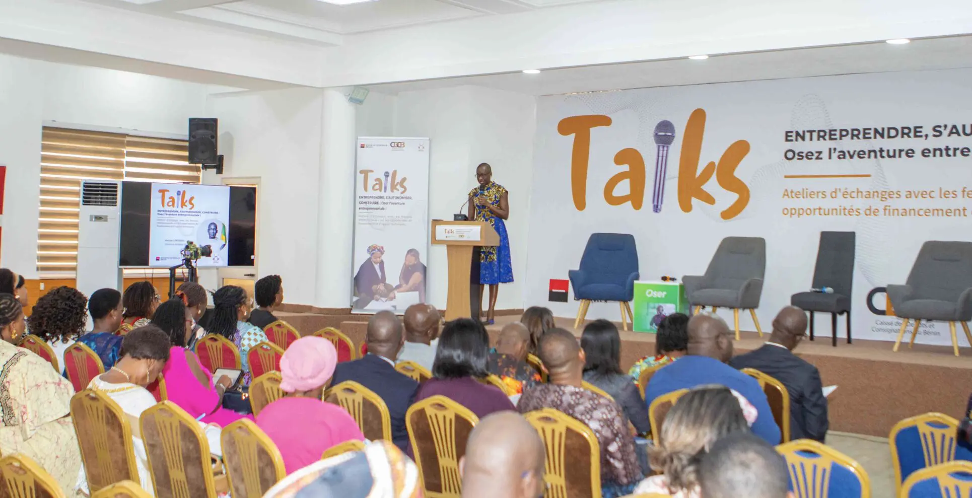 «L’objectif de cette séance est de présenter les différents instruments de financement disponibles en fonction du stade de maturité de chaque entreprise,» annonce à l’entame de la séance, Maryse Lokossou, Directrice générale de la CDC Bénin. Le panel principal de la journée a permis aux représentantes des institutions partenaires d’expliquer les mécanismes de financement, les critères d’éligibilité et les modalités d’accès aux fonds proposés par la BOAD, la CDC Bénin, la Société Générale du Bénin et les autres entités de financement présents dans le pays.