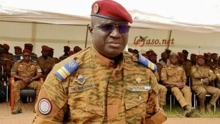 Lors de cette rencontre, les experts de ces trois pays ouest-africains évaluent les opérations conjointes menées et en cours, et examinent les modalités pratiques pour la mise en place de la Force conjointe de l'AES, conformément à la volonté des trois chefs d'Etats, ajoute la même source.