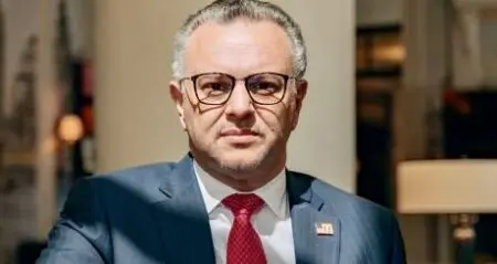 La RDC vient de lancer les travaux d’aménagement de la zone économique spéciale devant abriter le futur site de production de batteries pour véhicules électriques. A travers un protocole d’accord signé fin 2022, les Etats-Unis s’étaient engagés à accompagner cette initiative par un soutien technique ou financier.