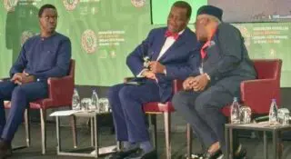 La Facilité africaine de Soutien Juridique (ALSF) est une organisation internationale hébergée par la Banque africaine de développement. Son rôle est d’assister et de renforcer les capacités juridiques des États africains dans les négociations de transactions commerciales complexes relatives aux activités extractives, énergétiques, aux infrastructures et à la dette souveraine.