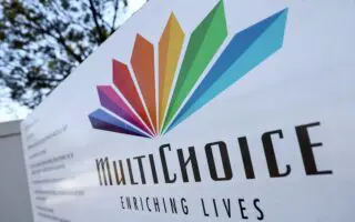 Le groupe audiovisuel, propriété du milliardaire Vincent Bolloré, a lancé l'an passé une offre publique de rachat de Multichoice, le plus grand opérateur de télévision payante en Afrique, qui comptait 19,3 millions d'abonnés en mars.