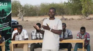 Dans le cadre du projet Fonds de Solidarité pour les Projets Innovants - Transition Écologique, Je m’engage pour l’Afrique (JMA) a réalisé l’ouvrage «Bonnes pratiques - Valoriser les actions environnementales au Cameroun.» (Lien https:/mag.jmafrique.org/publication) Ce guide met en lumière l’ingéniosité des acteurs camerounais, de l'Extrême Nord au Littoral, face aux défis environnementaux, offrant un modèle de résilience et d'innovation pour toute l'Afrique.