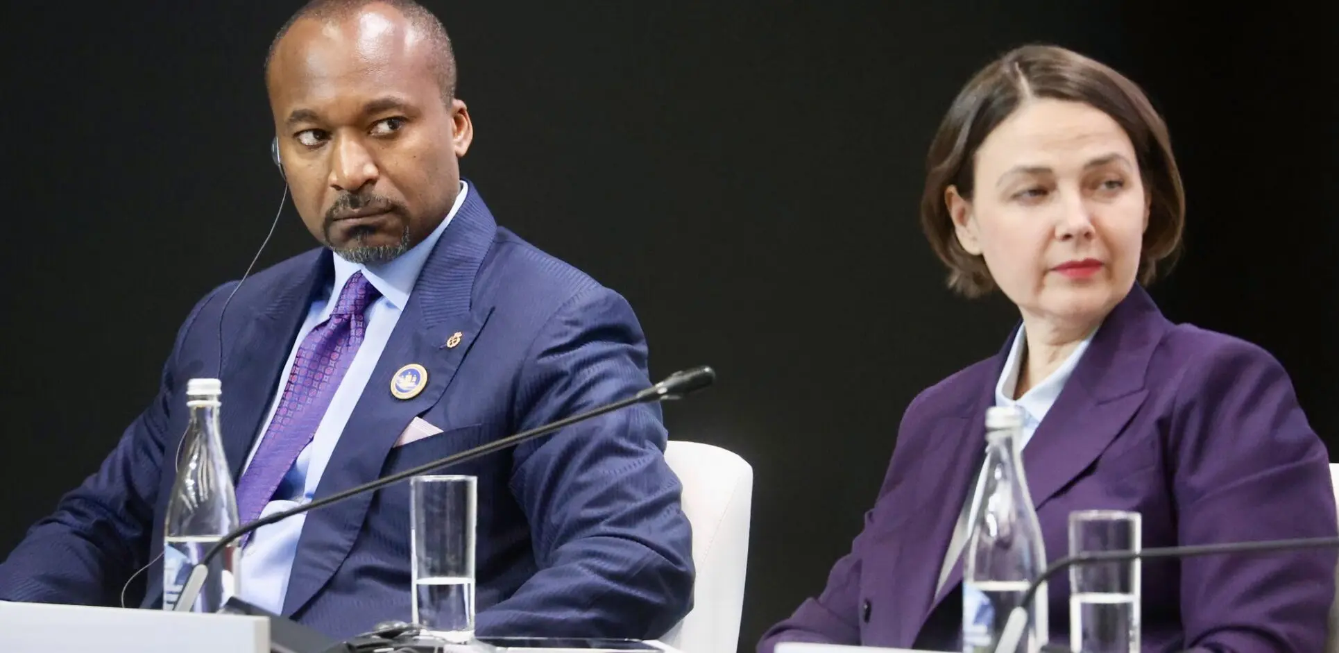 Saint-Pétersbourg | Denis Christel Sassou N’Guesso, VRP des opportunités congolaises en Russie Lors de son intervention, Denis Christel SassouN’Guesso a salué les avancées des partenariats russo-africains, particulièrement dans les secteurs clés que sont l’énergie, les infrastructures et la santé. Toutefois, il a souligné la nécessité d’une structuration plus efficace pour amplifier leur impact : «améliorons la connectivité logistique, harmonisons les réglementations et facilitons le financement des projets communs », a-t-il déclaré, proposant notamment la création de plateformes d’investissement conjointes et de mécanismes incitatifs adaptés.