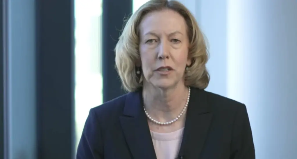 Sénégal | Le torchon brûle entre le groupe Woodside et l’Etat La multinationale détient 82 % du champ pétrolier offshore Sangomar, le reste du capital est détenu par la compagnie nationale du pétrole, Petrosen. Le champ de Sangomar a commencé à produire en juin 2024 avec un objectif de 100.000 barils quotidiens. Tout est parti d’un rappel d’impôts de 41 milliards FCFA, soit un peu plus de 69 millions de dollars, émis en juin 2024 par le fisc sénégalais, un redressement fiscal contesté par la multinationale australienne. Woodside estime «avoir agi conformément aux réglementations en vigueur, au contrat de partage de production de Sangomar et à l’accord d’accueil du gouvernement hôte ; Aucun impôt n’est dû,» a indiqué la société citée par l’agence Reuters.