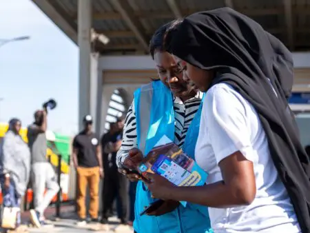 Wave couvre actuellement huit pays du continent africain avec un fort ancrage en Afrique de l’Ouest : «chez RMB, nous sommes fiers de piloter ce tour de financement stratégique pour Wave, qui redéfinit l’inclusion financière en Afrique. Ce partenariat illustre notre engagement à soutenir des entreprises innovantes et à fort impact, capables de transformer les économies et les vies. En structurant et en mettant en place ce financement, nous permettons à Wave de renforcer sa présence et son impact dans des marchés clés comme le Sénégal et la Côte d’Ivoire. Cette collaboration témoigne du rôle déterminant du capital stratégique dans la construction d’une croissance inclusive sur le continent,» a déclaré Sibusiso Tashe, Co-responsable du département Leveraged Finance chez RMB.