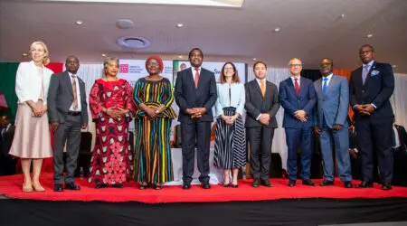 Growth Investment Partners Zambia | Lancement d’un fonds de 300 millions de dollars pour soutenir les PME Mardi 15 juillet 2025, le Président de la Zambie Hakainde Hichilema a officialisé le lancement de Growth Investment Partners Zambia (GIP), un nouveau véhicule d’investissement stratégique qui ambitionne de transformer durablement le financement des petites et moyennes entreprises du pays. Dotée d’un objectif de mobilisation de 300 millions de dollars d’ici 2040, l’initiative a déjà levé 70 millions auprès de partenaires internationaux majeurs : British International Investment (BII), la National Pension Scheme Authority (NAPSA) et Swedfund, la société suédoise de financement du développement.