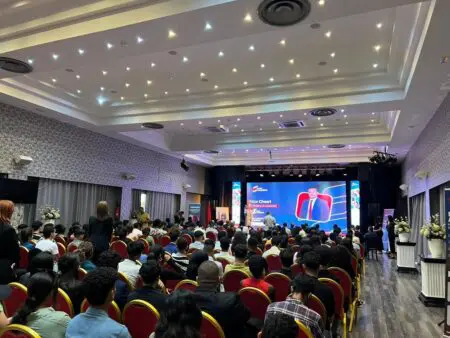 Organisée à Agadir par la nouvelle organisation panafricaine EPIK Leaders, l’Académie d’Été EPIK Leaders a été inaugurée le 23 juin 2025 par une cérémonie rassemblant 200 jeunes venus de toutes les régions du Maroc et de 15 pays africains, notamment la Côte d'Ivoire, le Sénégal, la Guinée, le Burkina Faso et la Tunisie.