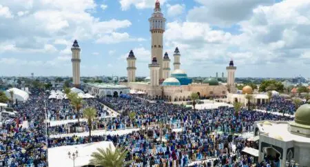 Un rendez-vous incontournable qui mobilise bon an mal an des millions de pèlerins venus du Sénégal et des quatre coins du monde. Un événement d’envergure qui donne du tournis aux organisateurs tant, entre inondations, accidents de la route, difficultés d’hébergement, le défi de l’organisation reste entier et permanent. Cette année encore, la route a fait des victimes à la veille de l’événement.