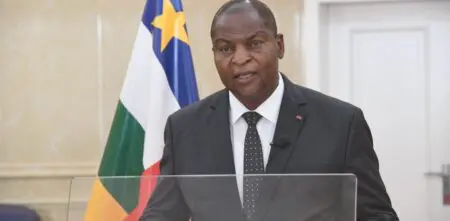 «Cette rencontre de haut niveau sera consacrée à la présentation du Plan national de Développement 2024-2028, un programme ambitieux doté d'un volume d'investissement de 12,8 milliards de dollars US, qui vise une croissance durable, l'industrialisation et la création d'emplois, en particulier pour les jeunes et les femmes,» indique dans un communiqué, Prof. Richard Filakota ministre de l'Économie, du Plan et de la Coopération internationale.