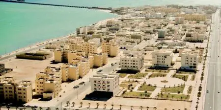 La récente reconnaissance, par le Conseil de sécurité des Nations unies, du Plan d’autonomie marocain pour le Sahara occidental est une grande victoire pour le Maroc et pour son Roi SM Mohammed VI. Mais c’est aussi une chance, pour l’Europe et l’Afrique, faisant du Maroc et des provinces du Sud la porte d’entrée européenne à destination de l’Afrique et le passage obligé de l’Afrique, via le Maroc à destination de l’Europe.