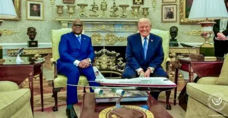 Cette proposition remise la semaine dernière à l’administration Trump, constitue le progrès le plus tangible de l’accord conclu entre Kinshasa et Washington, prévoyant des investissements et l’accès aux minéraux critiques aux opérateurs américains.