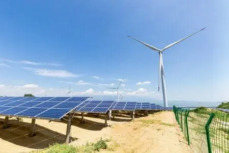 Afrique | Transition énergétique : AXIAN Energy accélère le process sur le Continent grâce au soutien de la NORAD AXIAN Energy poursuit activement le développement de solutions énergétiques renouvelables en Afrique. En 2025, l’entreprise a fait progresser plusieurs projets solaires au Bénin (reprise de quatre centrales), en Zambie (Bangweulu Solar PV) et en Côte d’Ivoire (centrale solaire de Kong), tout en travaillant sur de nouvelles initiatives au Sénégal, au Rwanda et au Burkina Faso.