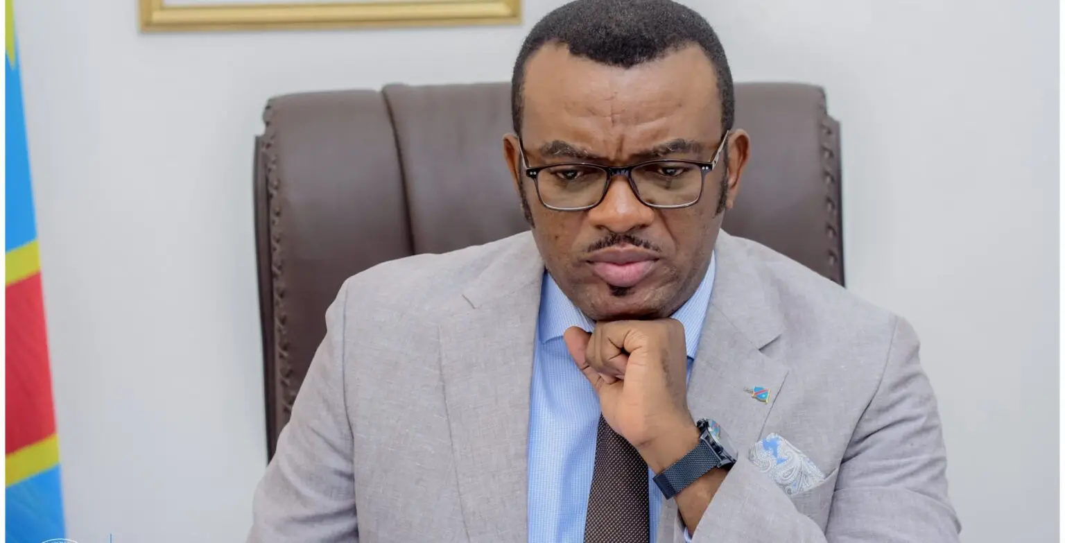 En République démocratique du Congo, ces retards traduisent un déséquilibre plus profond entre richesse potentielle et capacité effective de gestion publique.