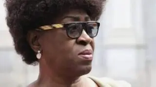 Kinshasa et Kigali se livrent depuis des années à un bras de fer diplomatique, sur fond de conflit dans l'Est congolais, frontalier notamment du Rwanda, où l'armée de la RDC affronte à nouveau depuis 2021 le groupe armé M23, appuyé par des troupes rwandaises.