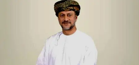 Pensée comme un outil d’investissement transfrontalier, l’ABO entend accompagner les flux commerciaux et le financement de projets dans des secteurs clés tels que le pétrole, le gaz, les mines, l’industrie manufacturière et la logistique. Dans sa phase initiale, elle ciblera une cinquantaine de multinationales ainsi que des entités publiques, avec une forte orientation vers les opérations structurées et le commerce international.