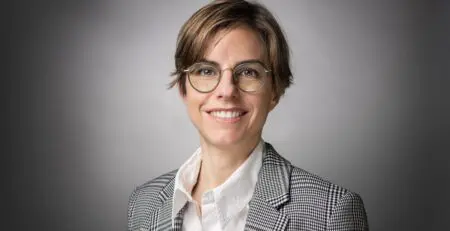 En 2025, Proparco a signé pour 2,5 milliards d’euros de projets à l’échelle mondiale. Sur ce total, près de 924 millions d’euros ont été consacrés à l’Afrique, confirmant la place centrale du continent dans la stratégie de l’institution, filiale du groupe Agence française de développement (AFD).